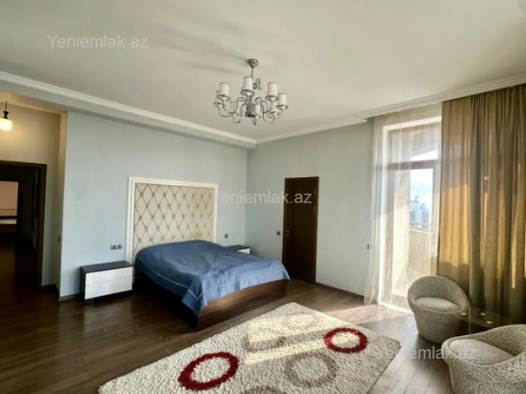 Satılır 4 otaqlı yeni tikili 245 m²