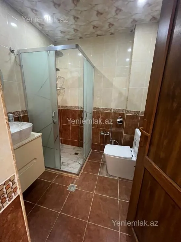 Satılır 2 otaqlı yeni tikili 70 m²