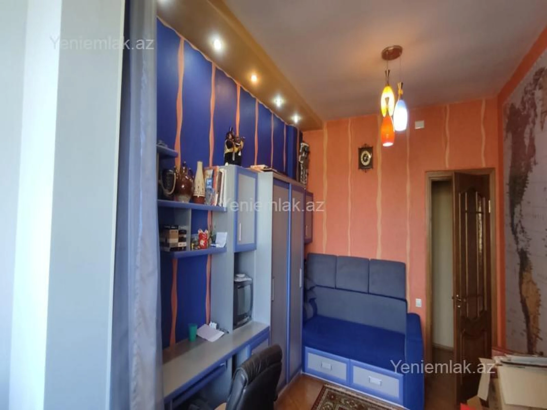 Satılır 4 otaqlı yeni tikili 210 m²