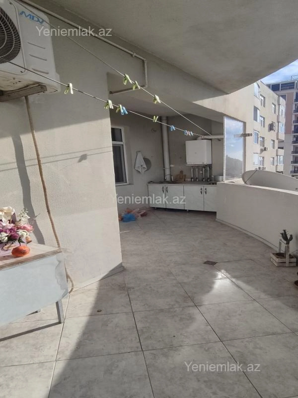 Satılır 4 otaqlı yeni tikili 210 m²