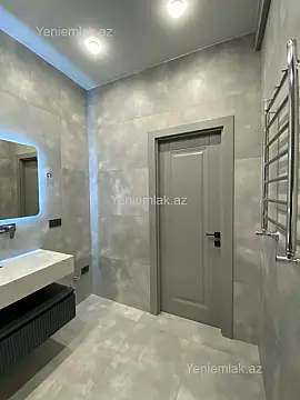 Satılır 2 otaqlı yeni tikili 70 m²