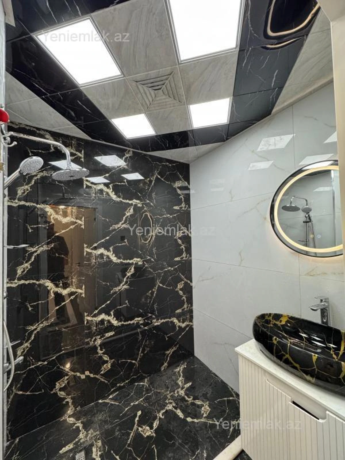 Satılır 3 otaqlı köhnə tikili 75 m²