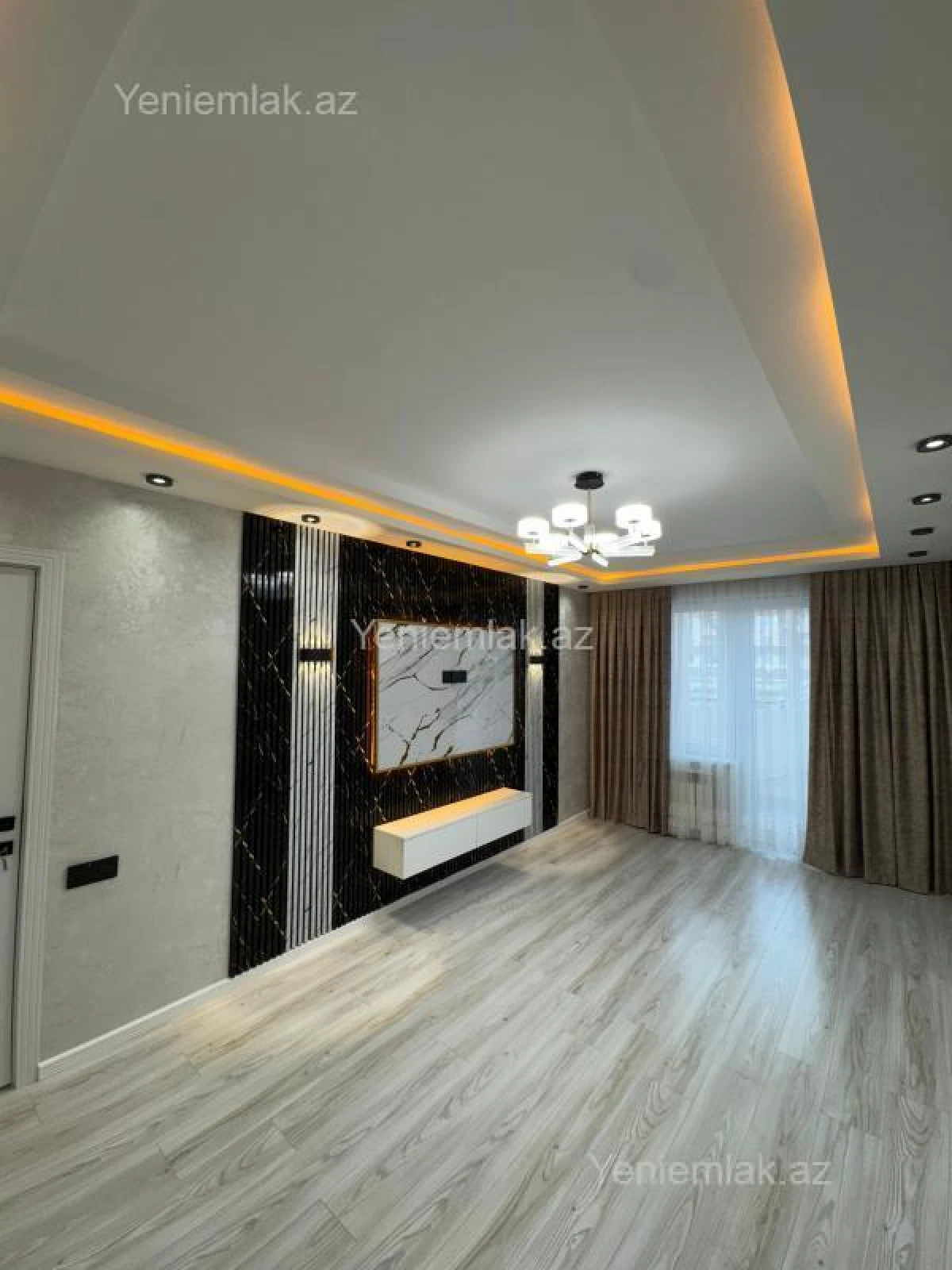 Satılır 3 otaqlı köhnə tikili 75 m²