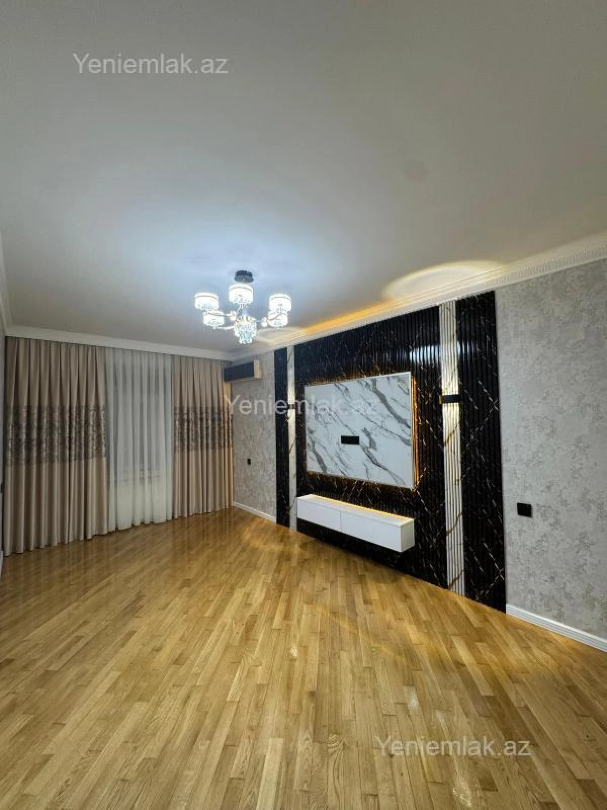 Satılır 2 otaqlı köhnə tikili 60 m²