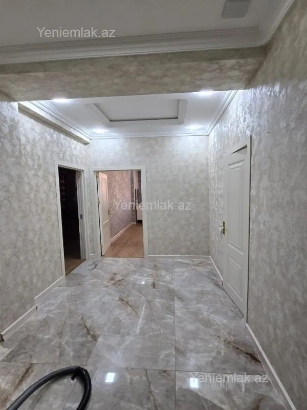 Satılır 2 otaqlı yeni tikili 62 m²