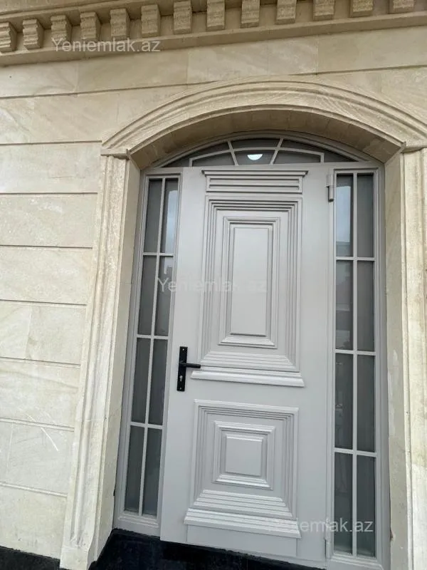 Satılır 6 otaqlı həyət evi 333 m²