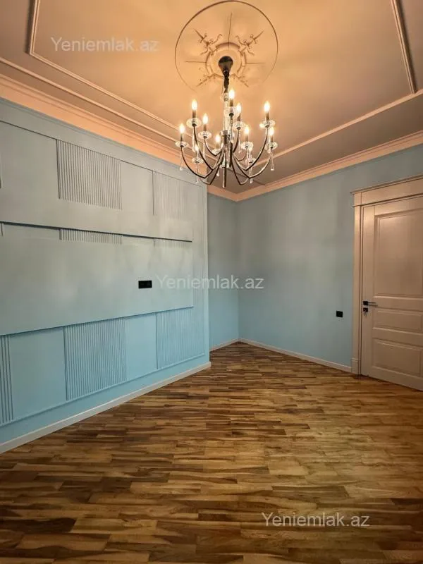 Satılır 6 otaqlı həyət evi 333 m²