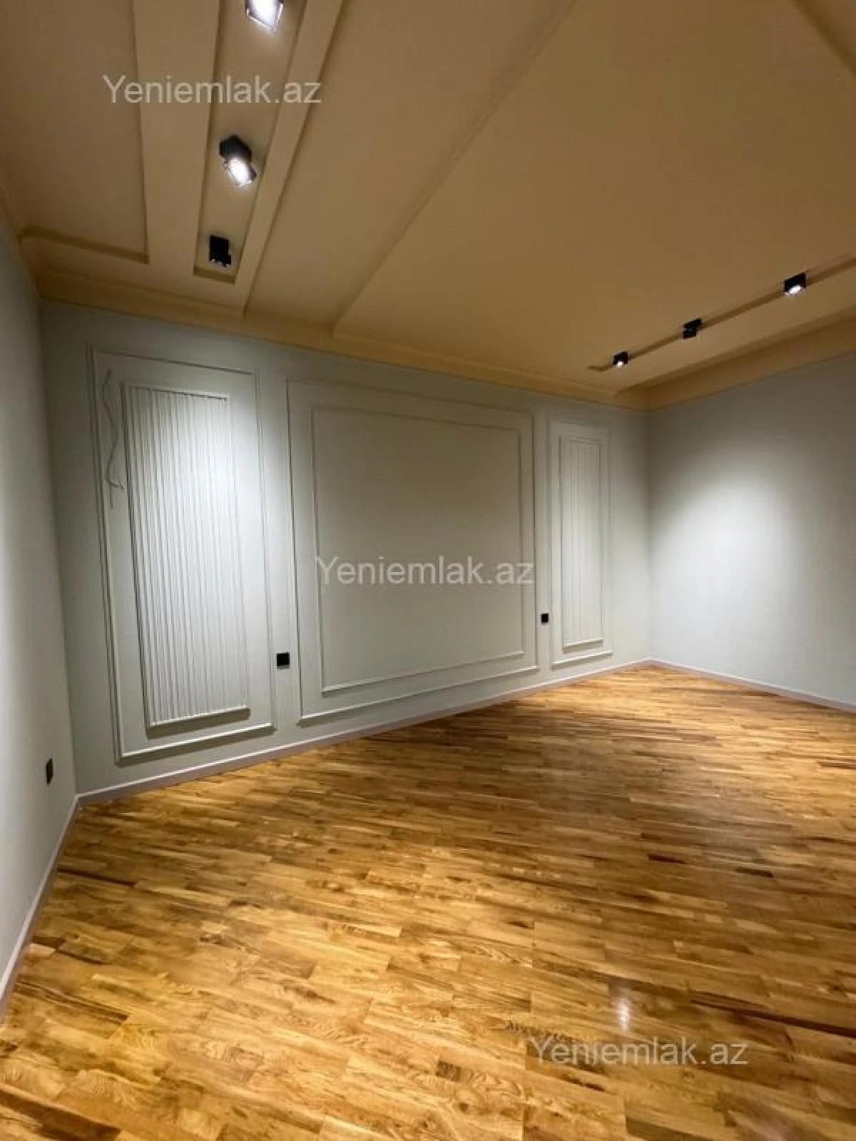 Satılır 6 otaqlı həyət evi 333 m²