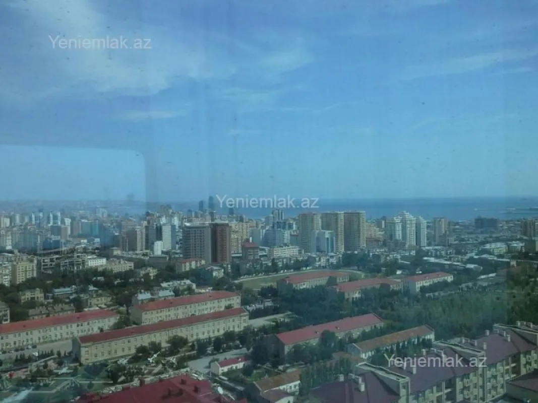 Satılır 2 otaqlı yeni tikili 108 m²