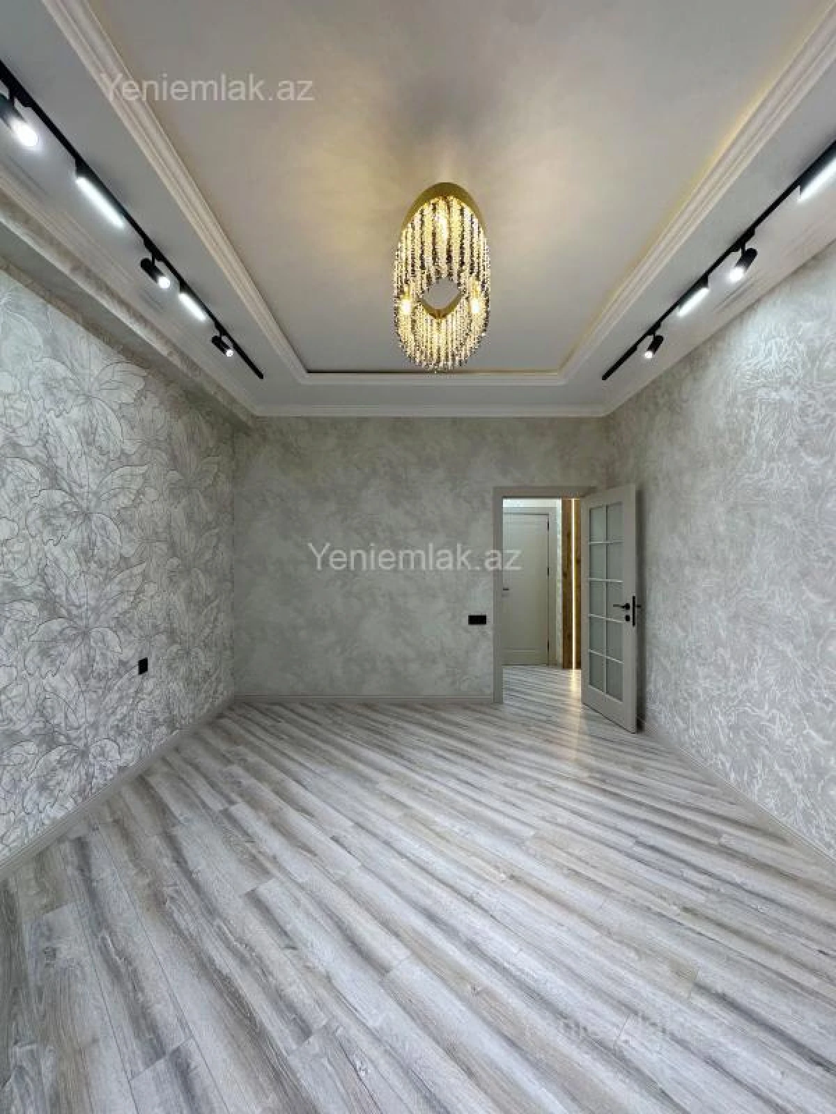 Satılır 3 otaqlı yeni tikili 86 m²