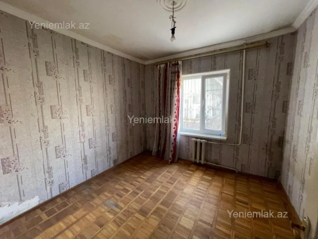 Satılır 3 otaqlı köhnə tikili 85 m²
