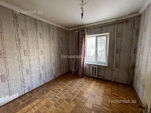 Satılır 3 otaqlı köhnə tikili 85 m²