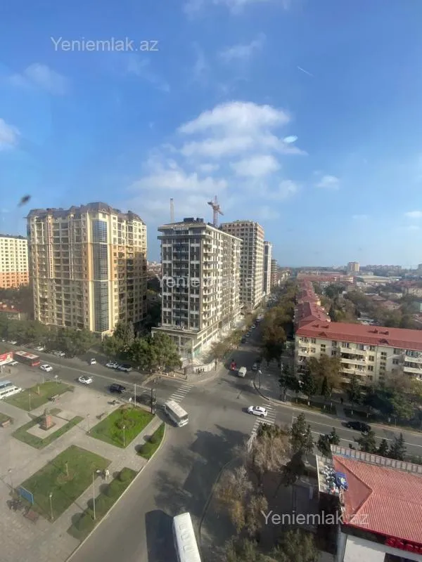 Satılır 3 otaqlı yeni tikili 95 m²