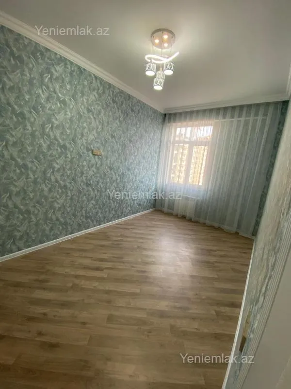 Satılır 3 otaqlı yeni tikili 95 m²
