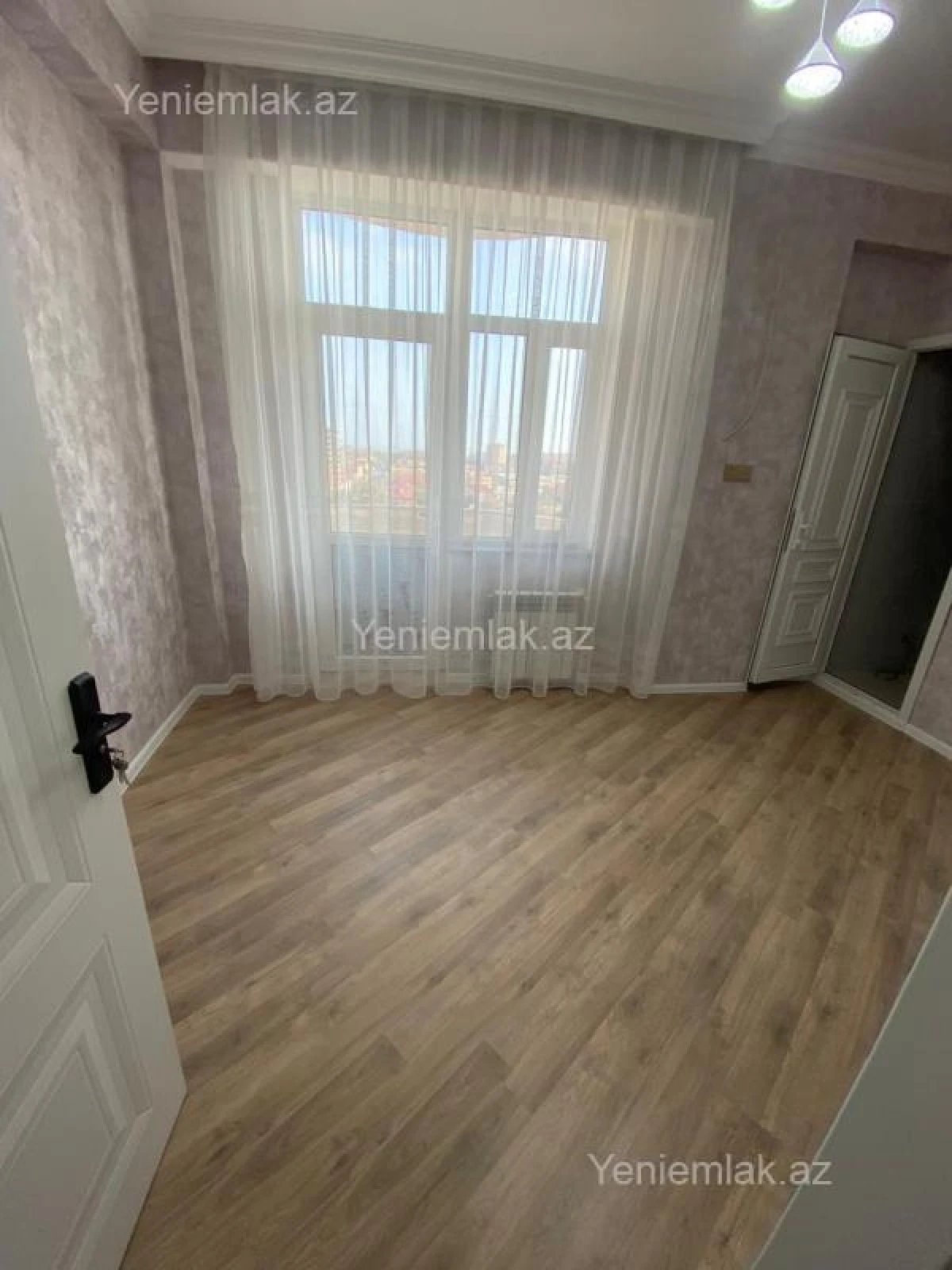 Satılır 3 otaqlı yeni tikili 95 m²