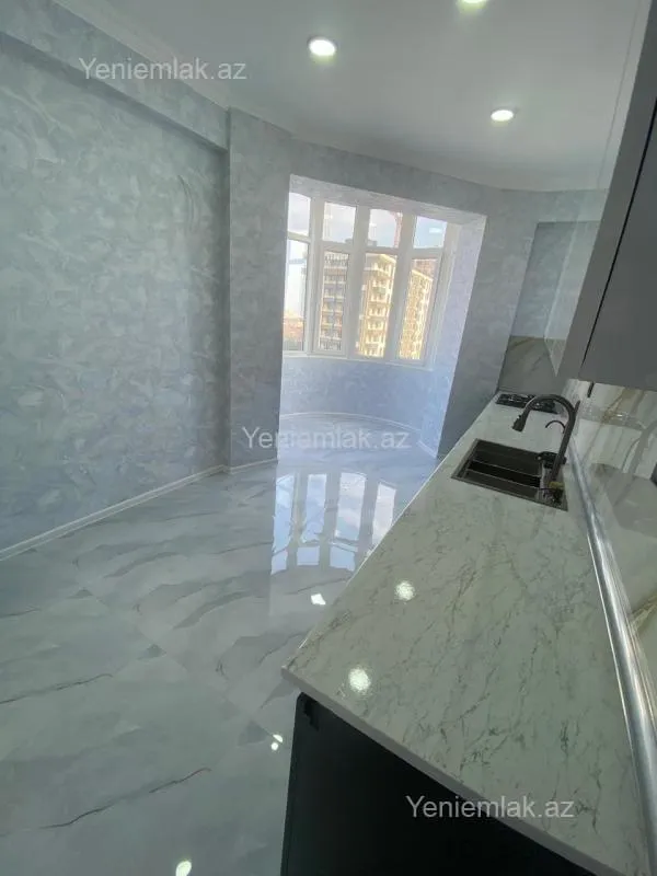 Satılır 3 otaqlı yeni tikili 95 m²