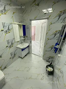 Satılır 3 otaqlı yeni tikili 95 m²