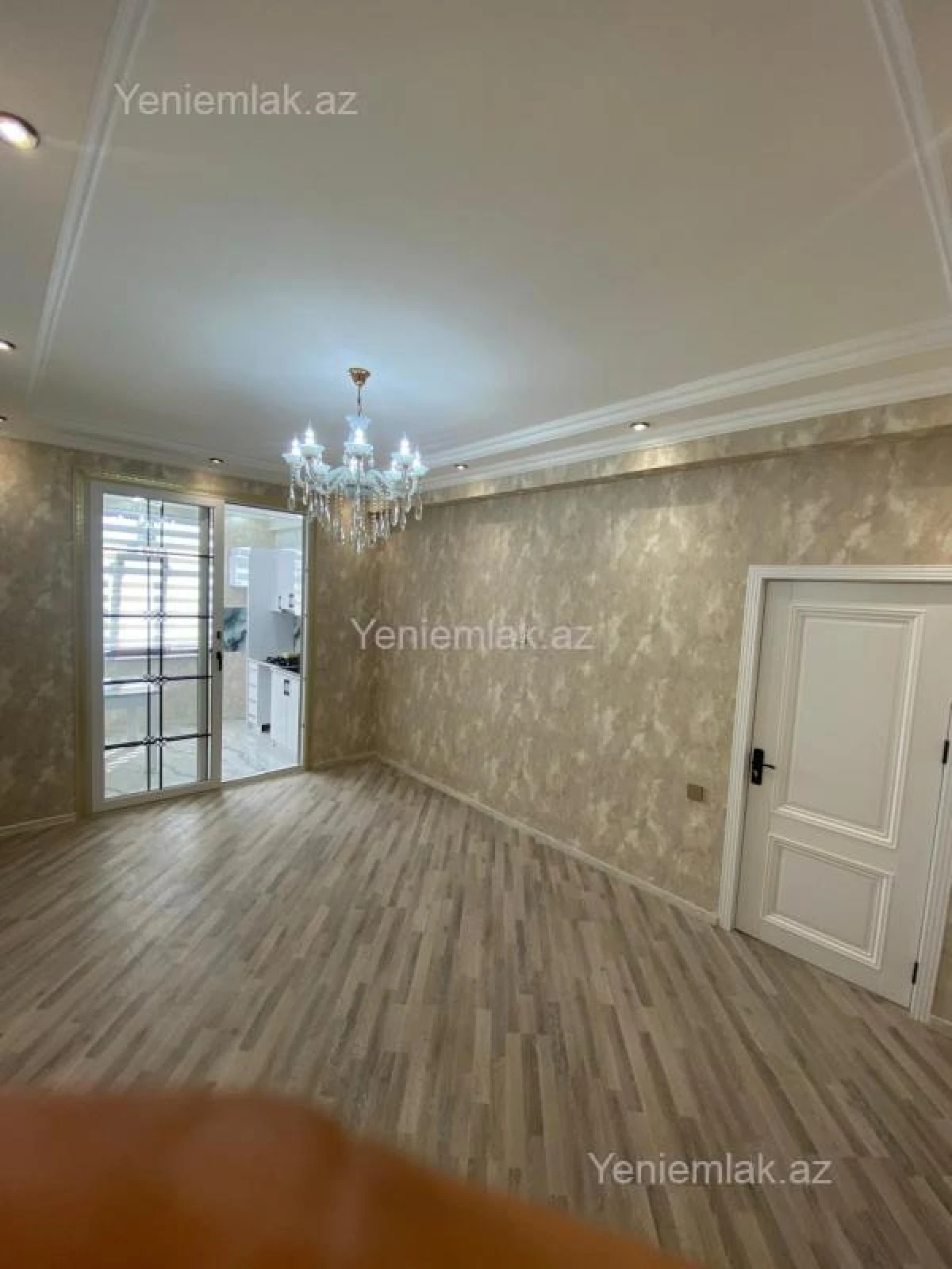 Satılır 2 otaqlı yeni tikili 61 m²