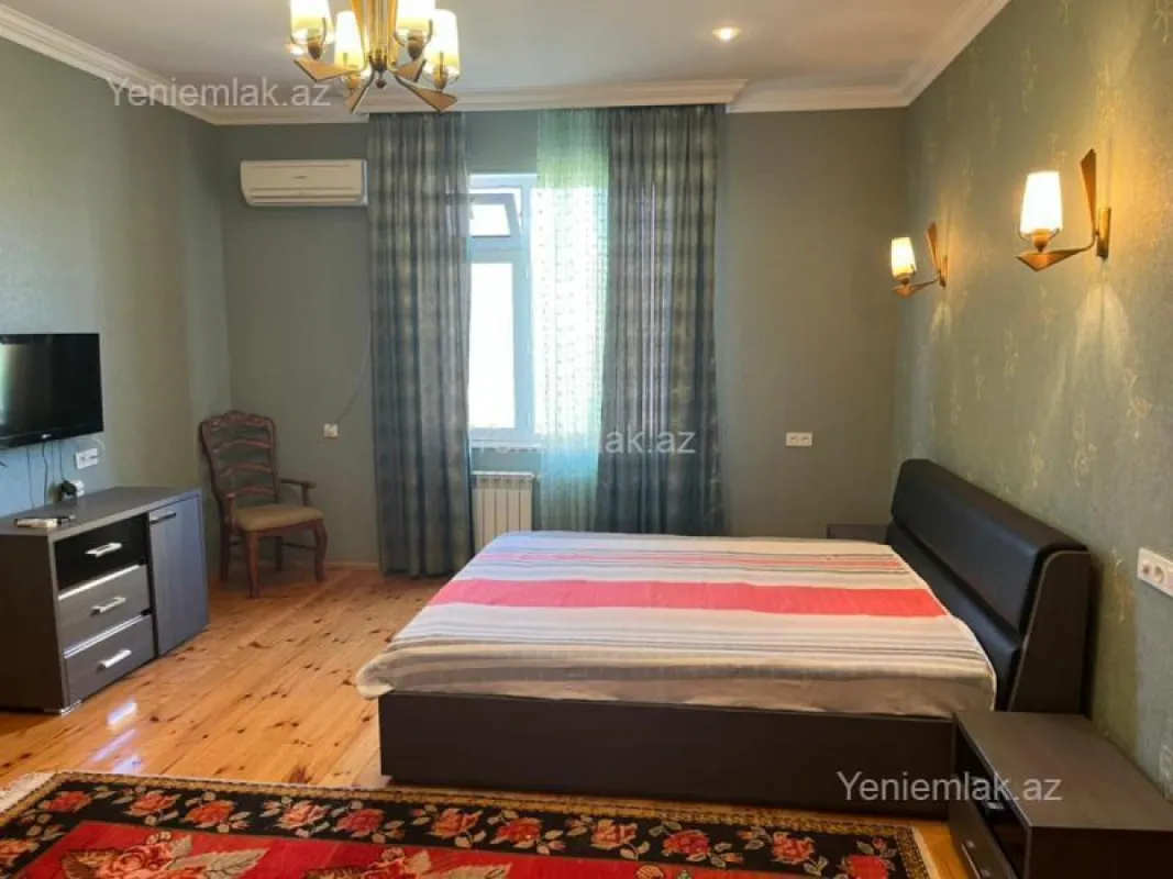 Satılır 6 otaqlı həyət evi 176 m²