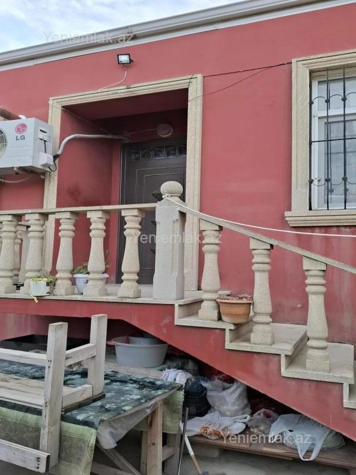 Satılır 3 otaqlı həyət evi 70 m²