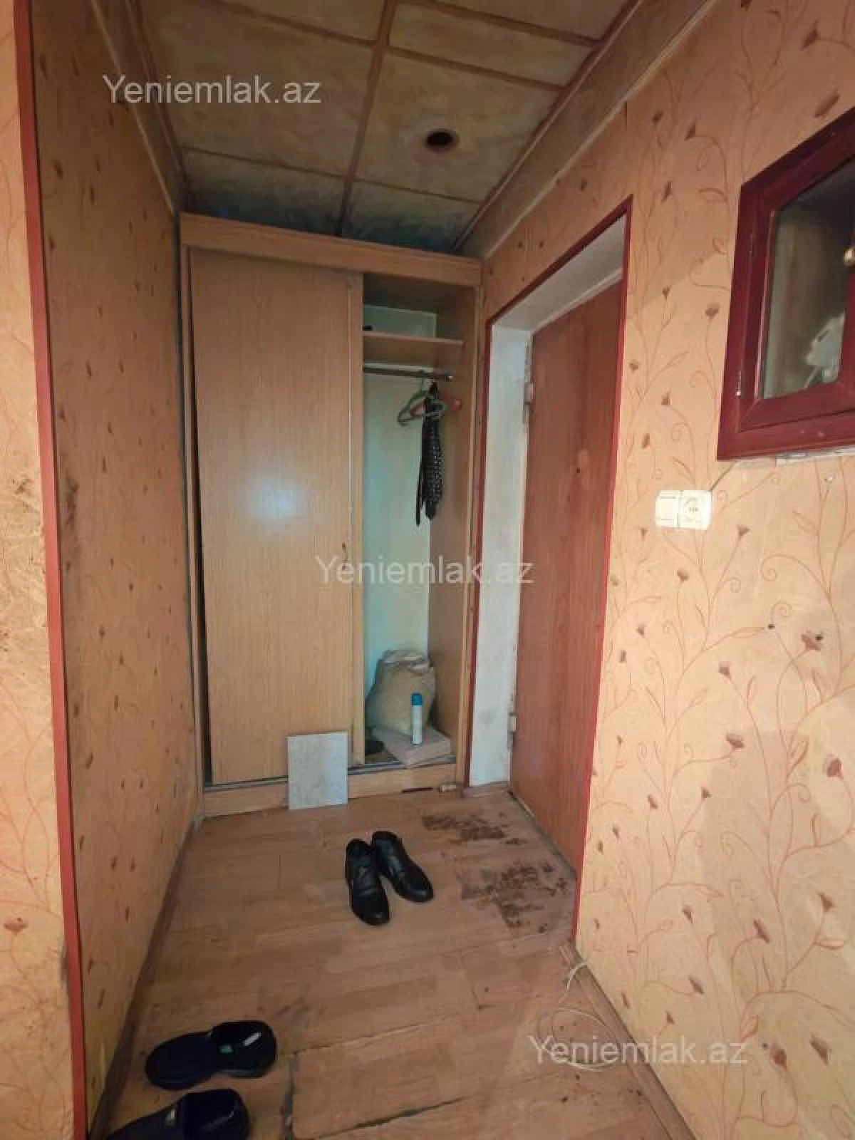 Satılır 2 otaqlı köhnə tikili 50 m²