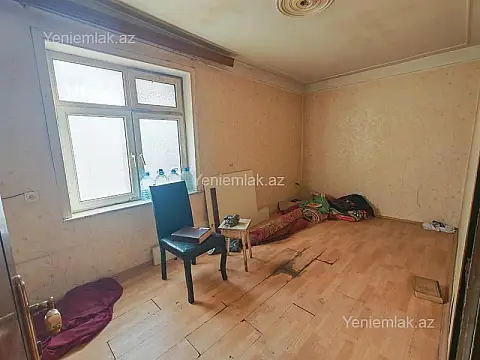 Satılır 2 otaqlı köhnə tikili 50 m²