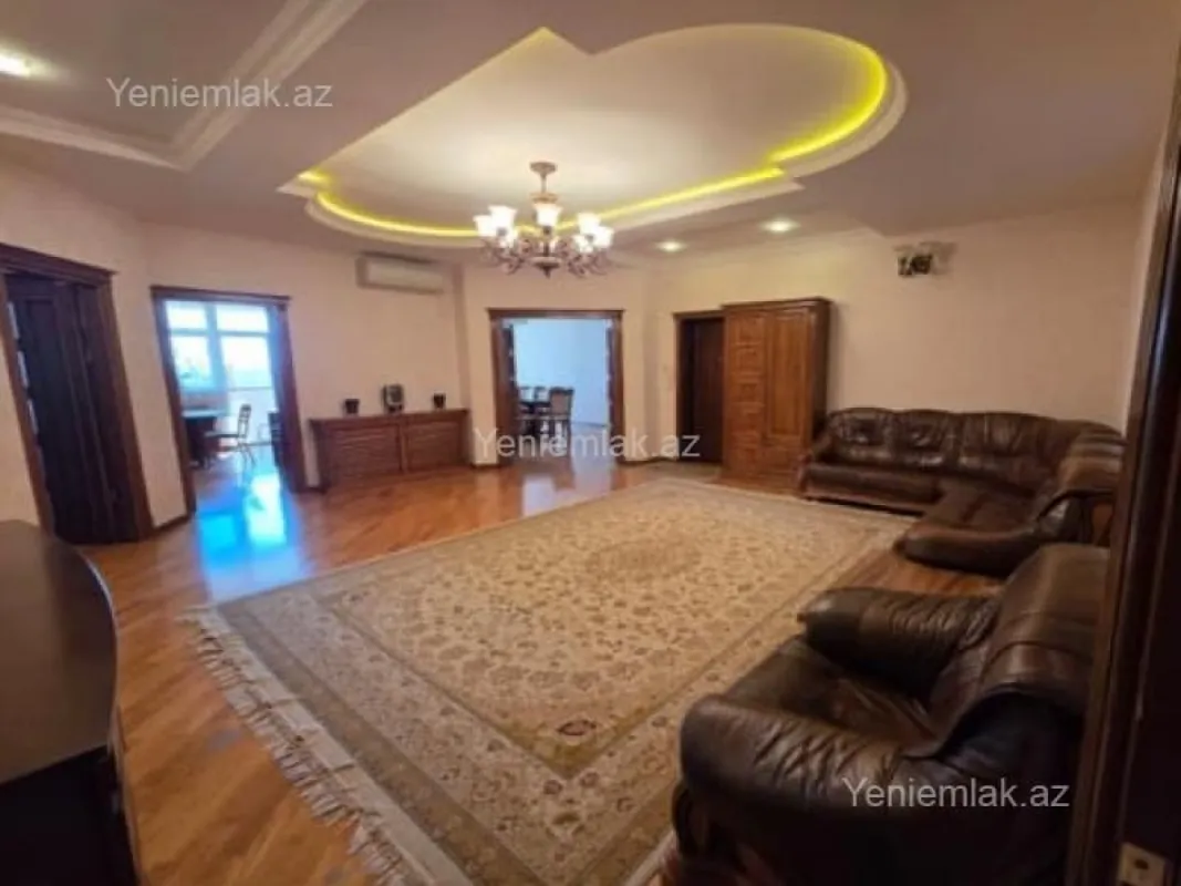 Satılır 4 otaqlı yeni tikili 143 m²