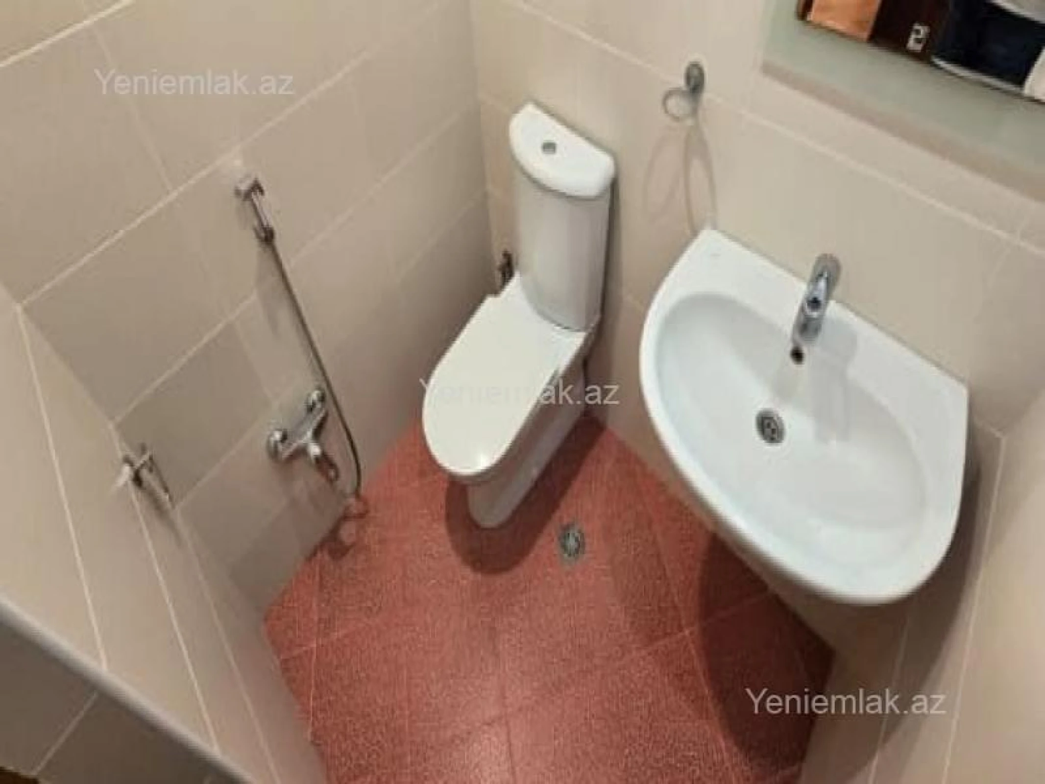Satılır 4 otaqlı yeni tikili 143 m²