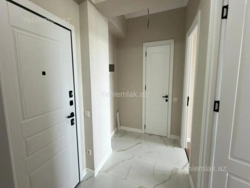 Satılır 3 otaqlı yeni tikili 72 m²