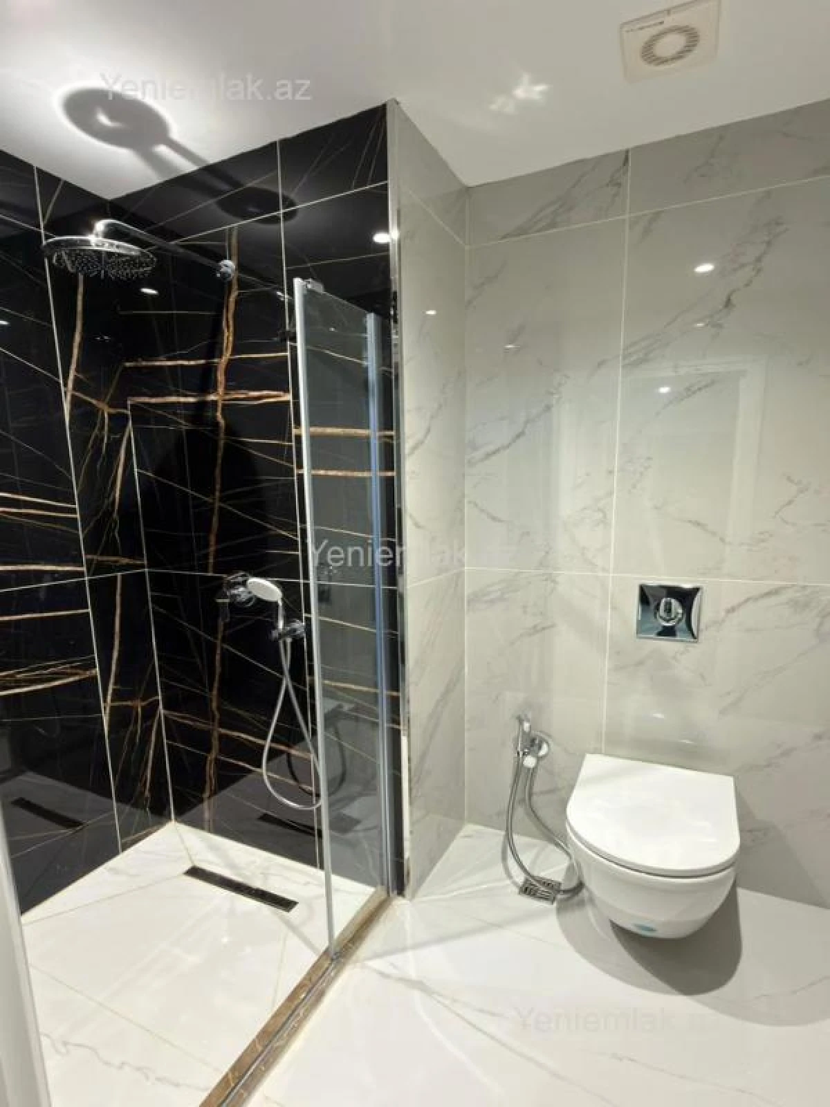 Satılır 3 otaqlı yeni tikili 72 m²