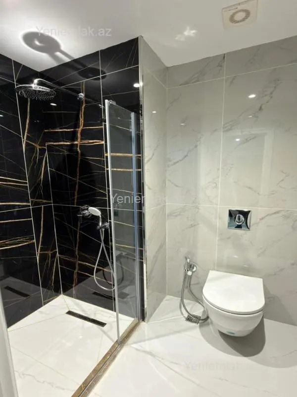 Satılır 3 otaqlı yeni tikili 72 m²