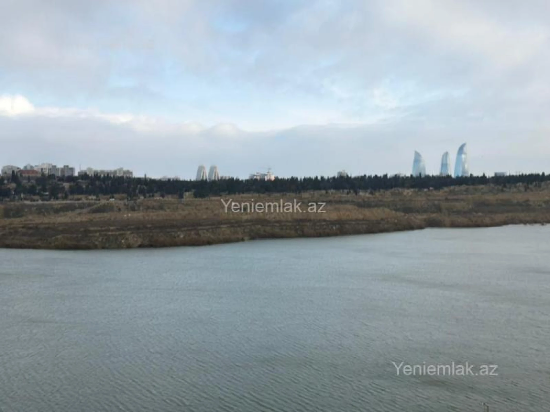 Satılır 3 otaqlı yeni tikili 72 m²