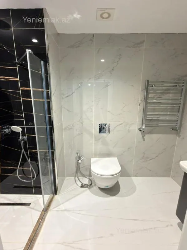 Satılır 3 otaqlı yeni tikili 72 m²