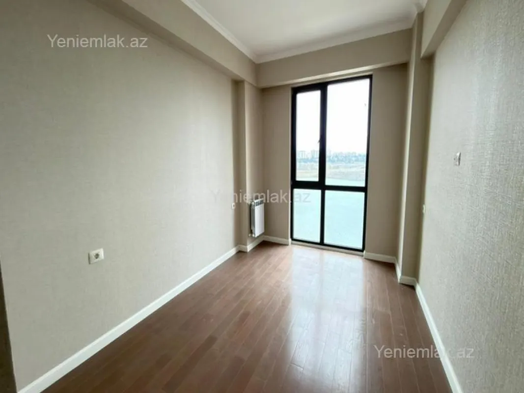 Satılır 3 otaqlı yeni tikili 72 m²