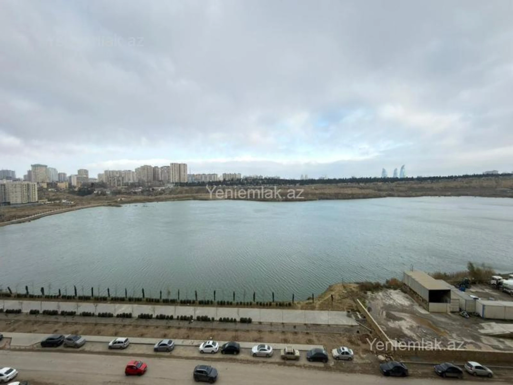 Satılır 3 otaqlı yeni tikili 72 m²