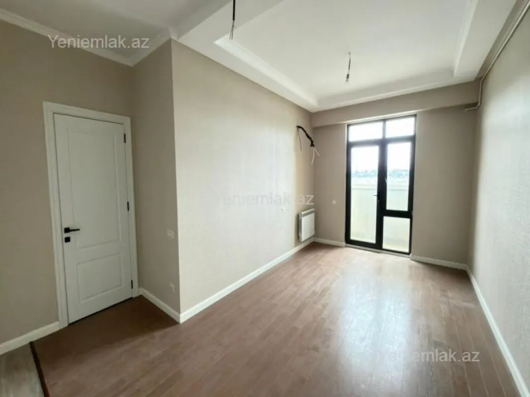 Satılır 3 otaqlı yeni tikili 72 m²