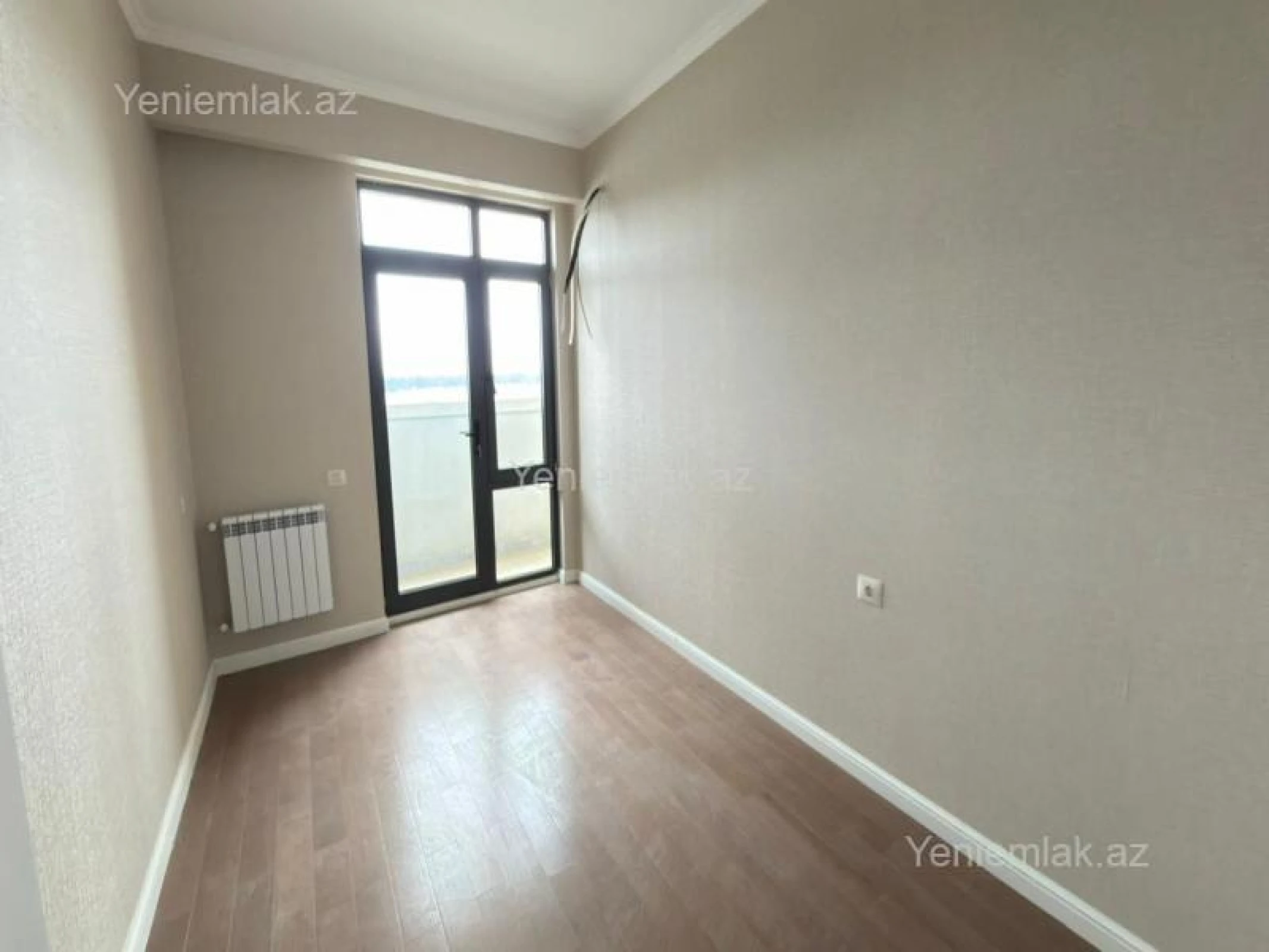 Satılır 3 otaqlı yeni tikili 72 m²