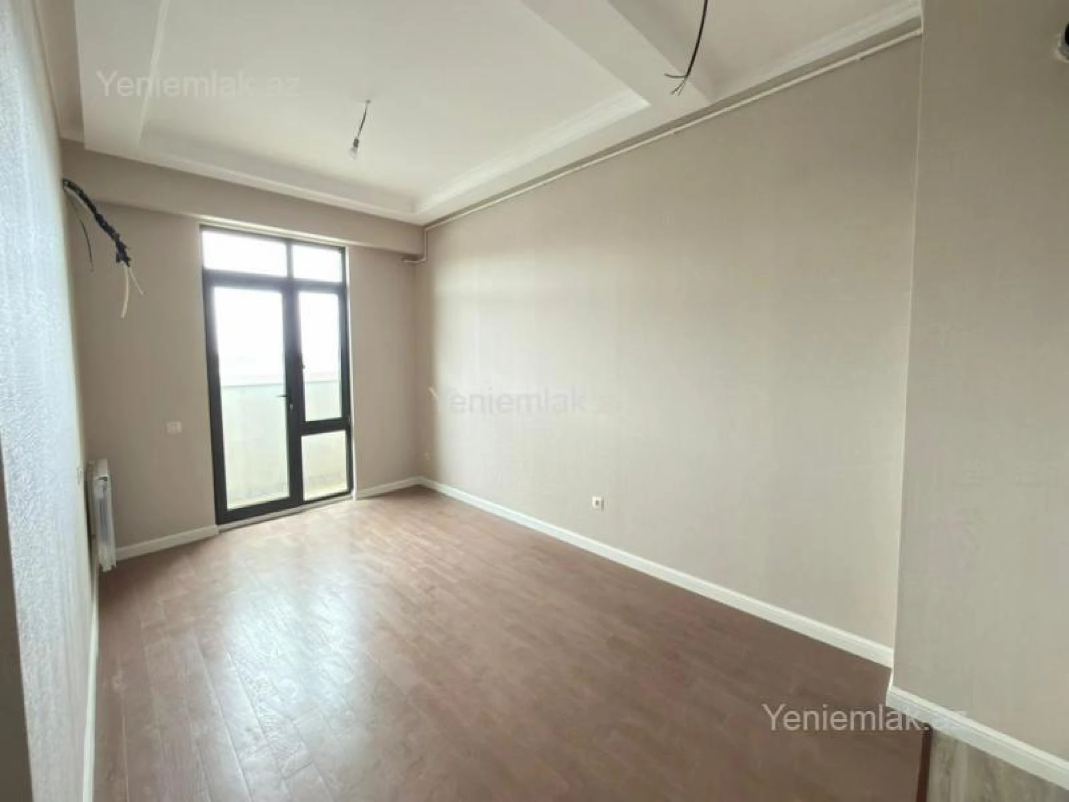 Satılır 3 otaqlı yeni tikili 72 m²