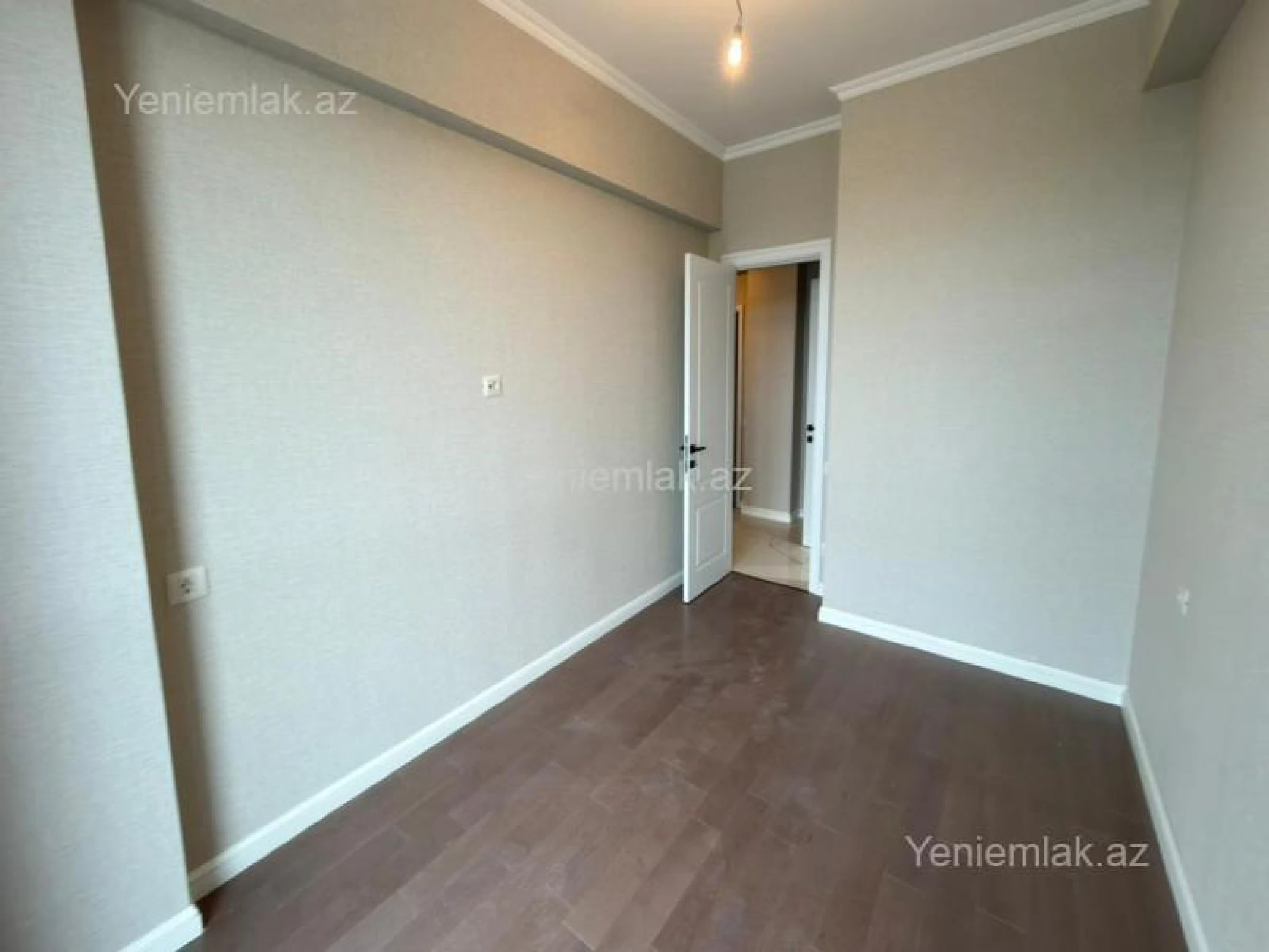 Satılır 3 otaqlı yeni tikili 72 m²
