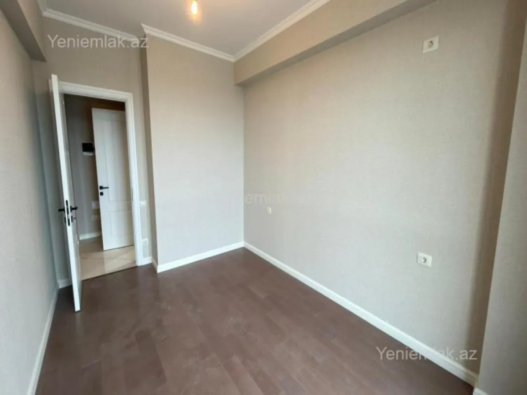 Satılır 3 otaqlı yeni tikili 72 m²