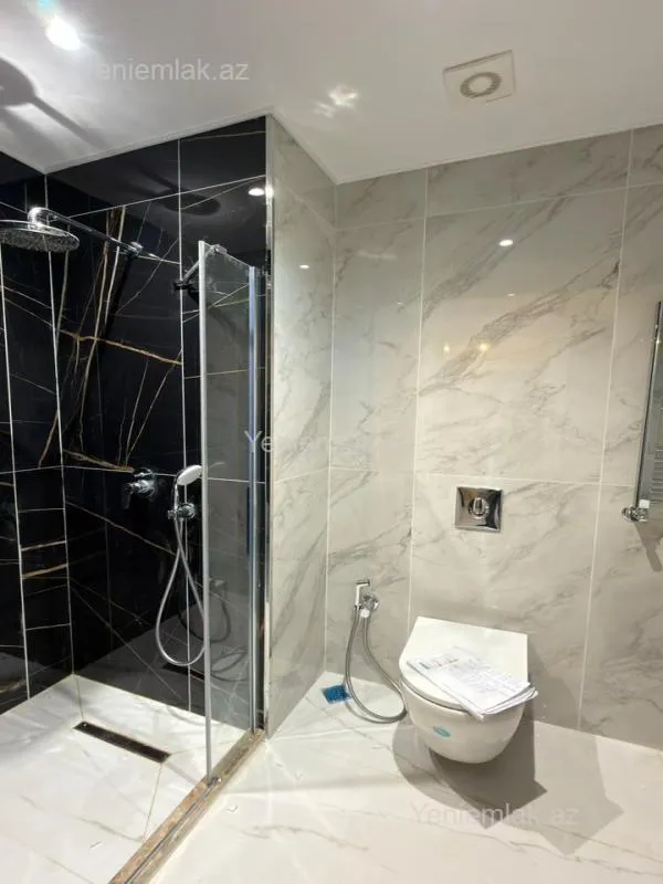 Satılır 3 otaqlı yeni tikili 72 m²