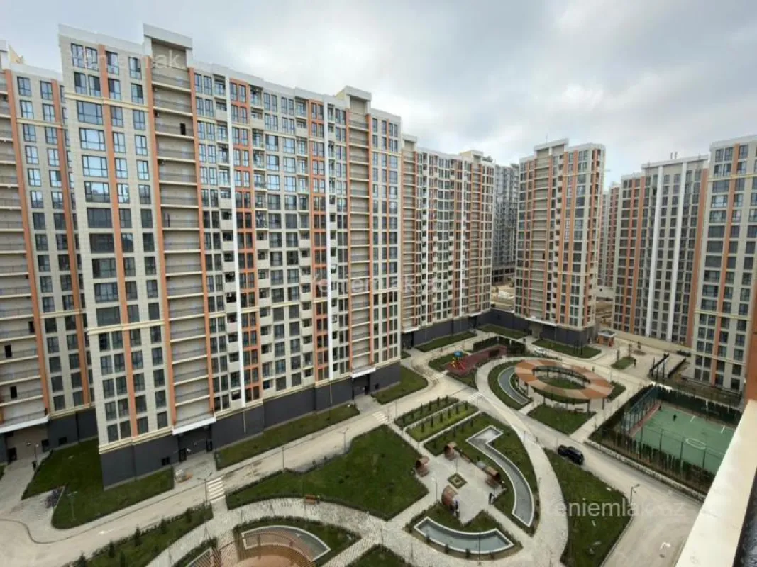 Satılır 3 otaqlı yeni tikili 72 m²