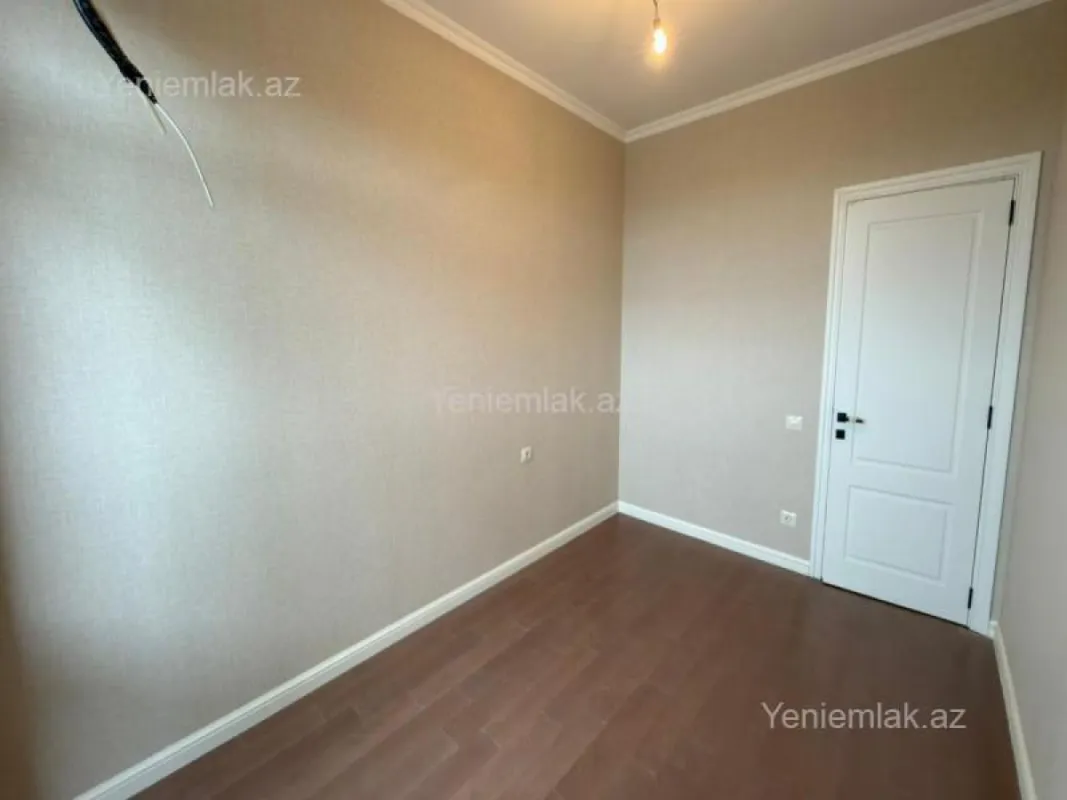 Satılır 3 otaqlı yeni tikili 72 m²