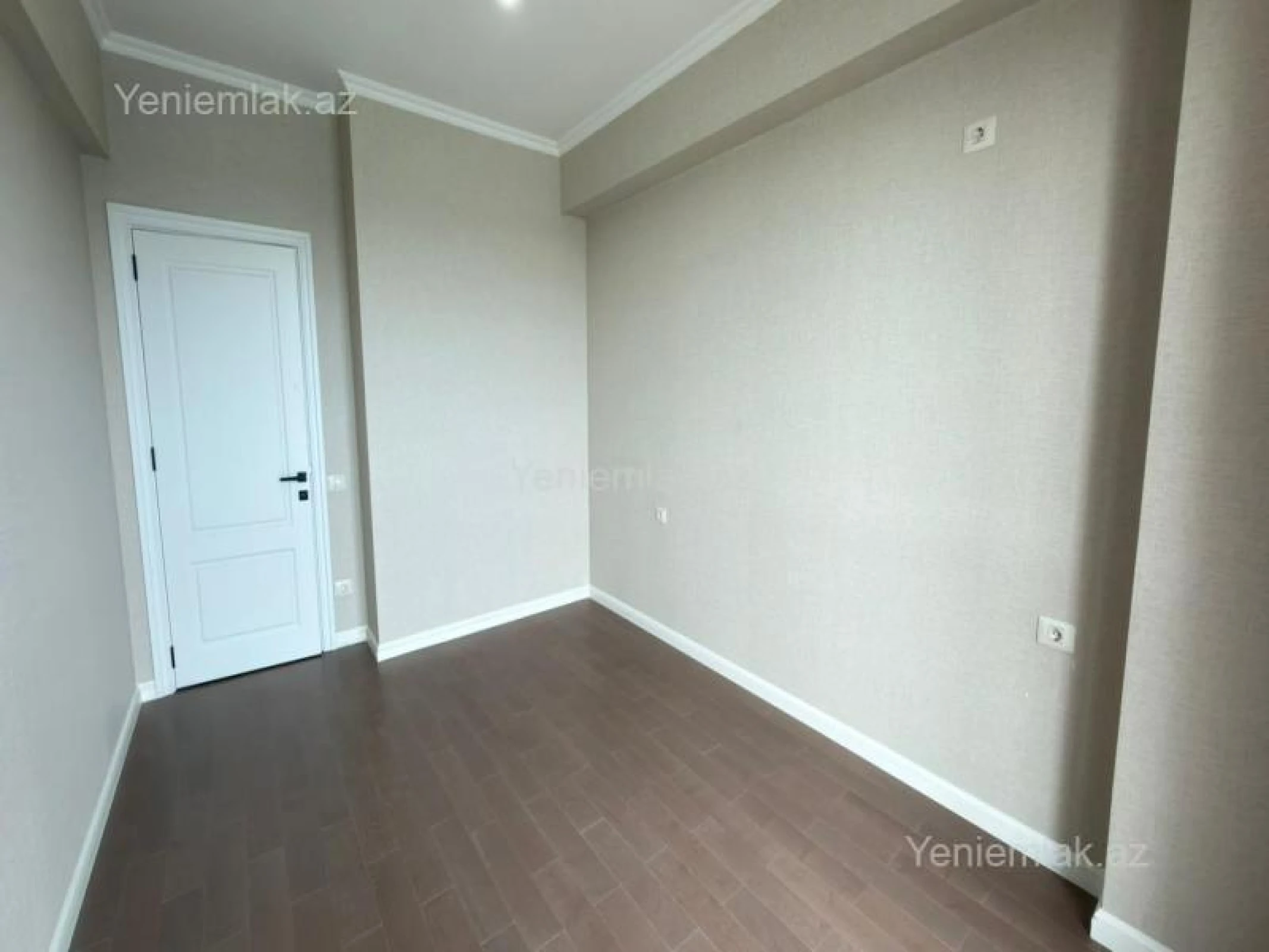Satılır 3 otaqlı yeni tikili 72 m²