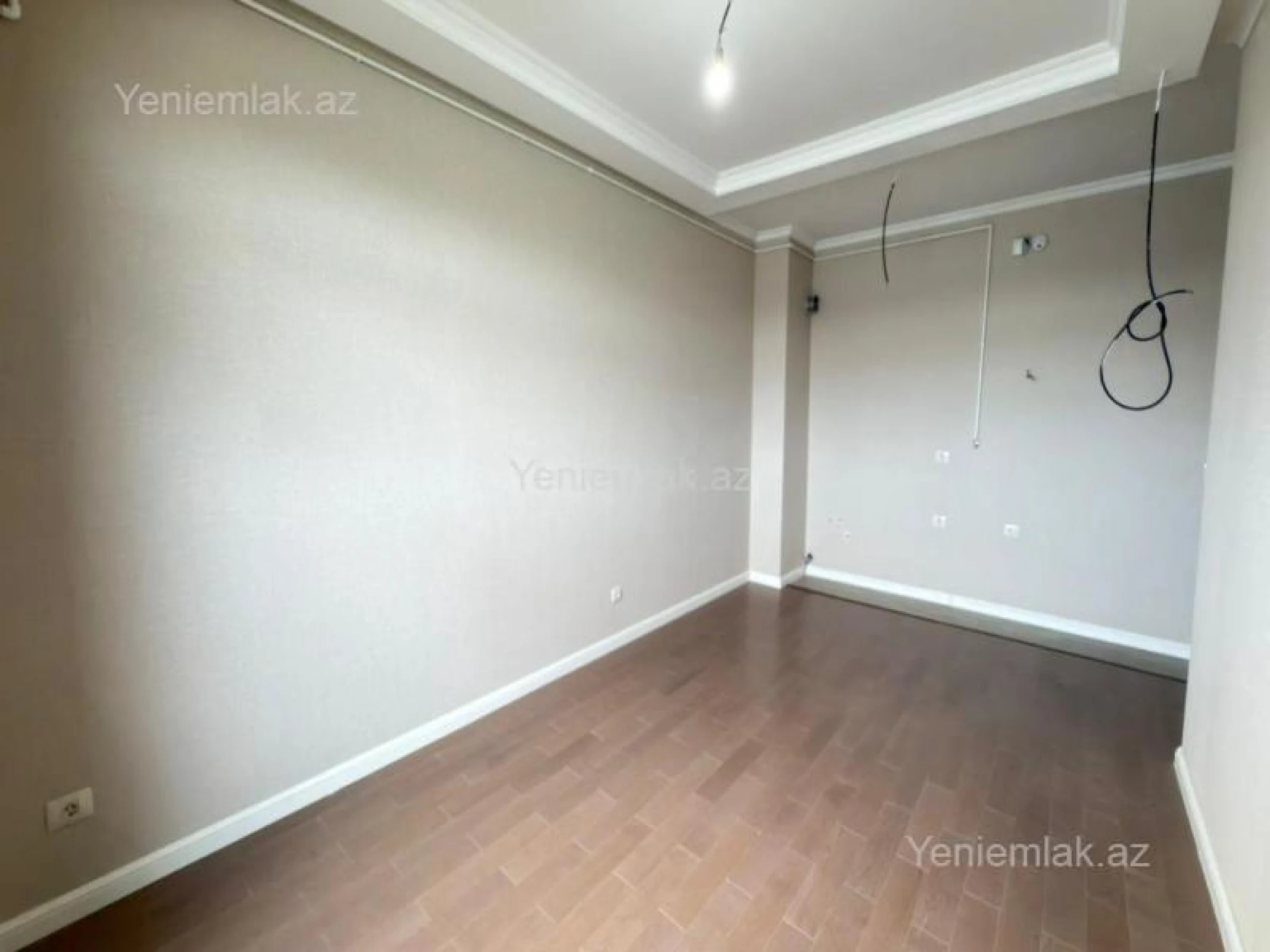 Satılır 3 otaqlı yeni tikili 72 m²