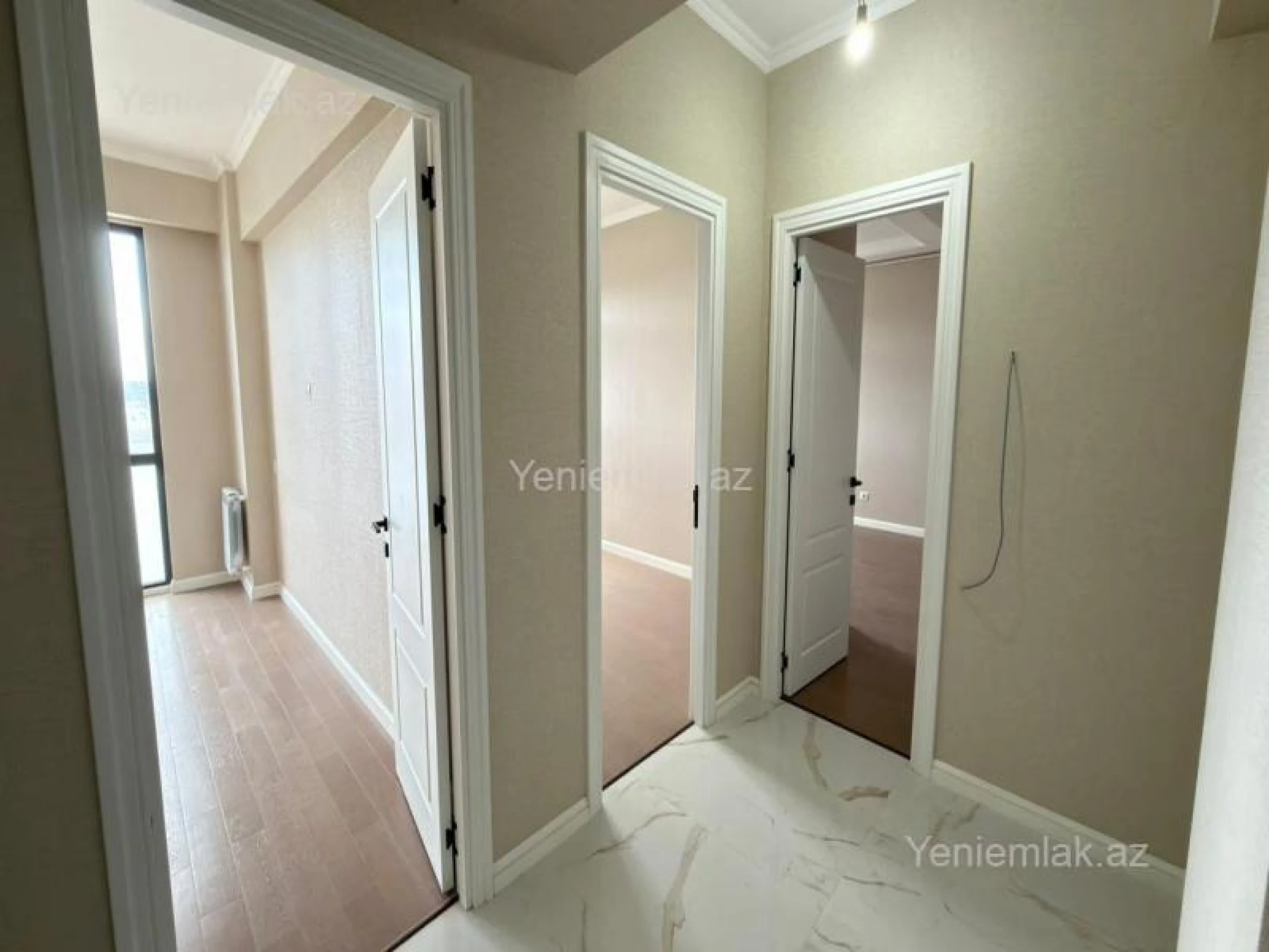 Satılır 3 otaqlı yeni tikili 72 m²