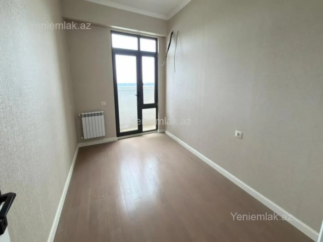 Satılır 3 otaqlı yeni tikili 72 m²
