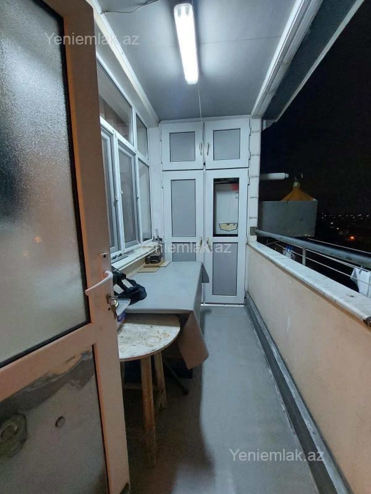 Satılır 3 otaqlı köhnə tikili 80 m²