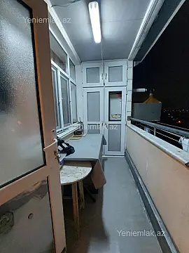 Satılır 3 otaqlı köhnə tikili 80 m²