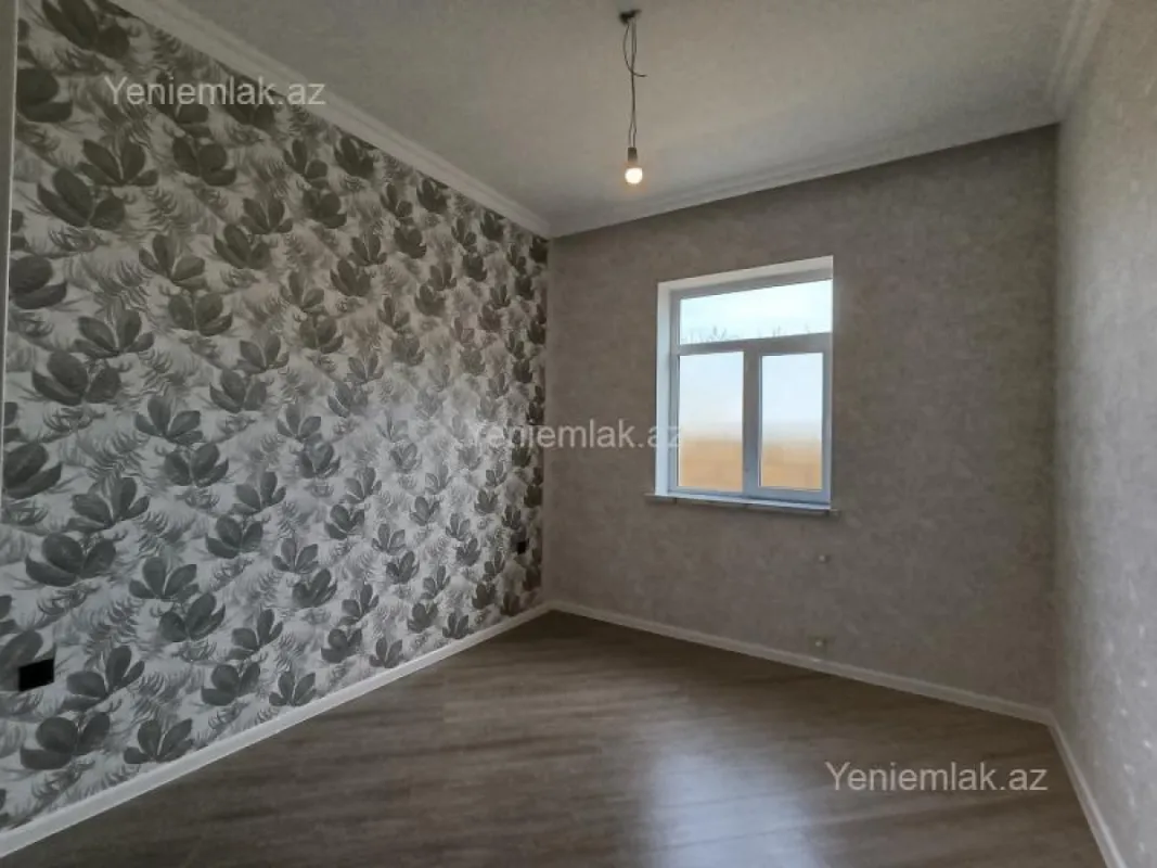 Satılır 3 otaqlı həyət evi 100 m²